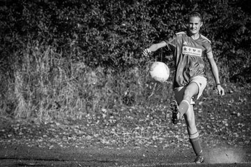 Bild 3271 - Frauen TSV Gnutz - TuS Heidm�hlen : Ergebnis: 2:2